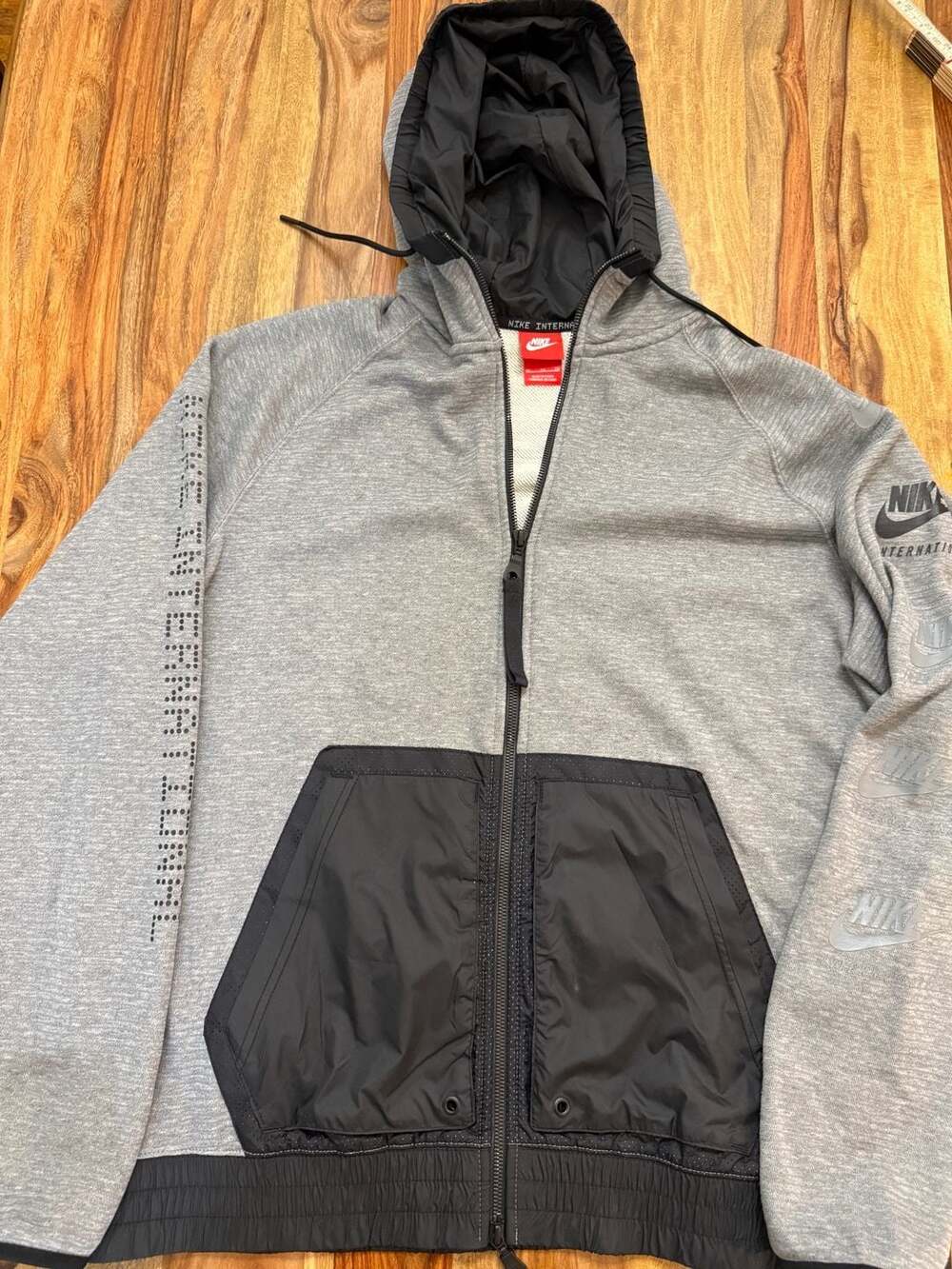 Nike International Full Zip Hoodie Gray Black Size XL